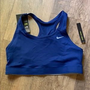 Nike Reversible Sports Bra NWT